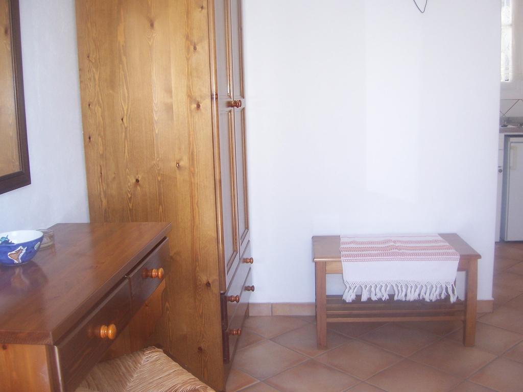 Votsalo Apartments Nausa Pokoj fotografie